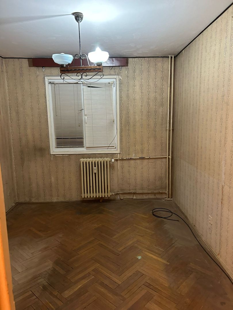 Vanzare apartament 3 camere Titan-Aleea Zavideni, parc Titanel, metrou - Poză 6