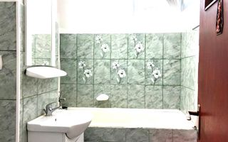 închiriez apartament 2 camere - Poză 7