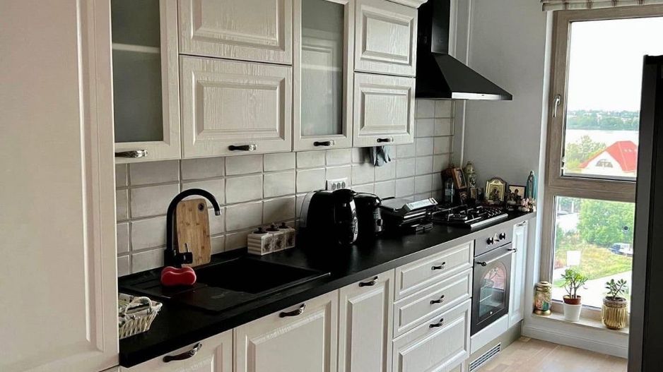 AP. 3 CAMERE SISESTI, LOC PARCARE, BLOC NOU, 90 MP UTILI, PET-FRIENDLY - Poză 1