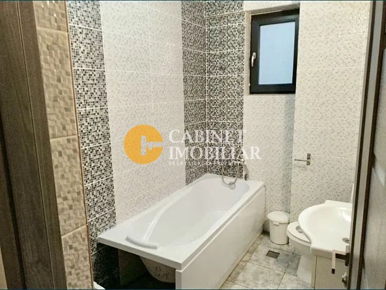 Cug - 2 Camere Decomandat - Etaj 2 - Bloc 2020 - Poză 4