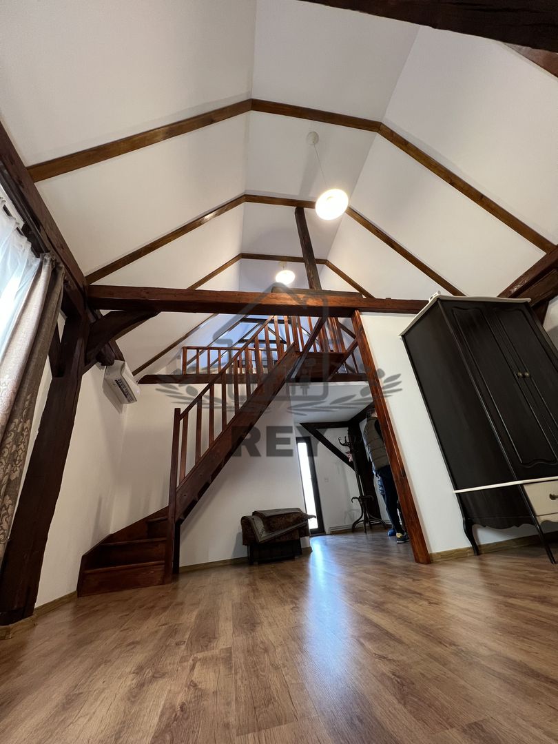 Imobil 650 mp utili, zonă centrală, comercială și trafic intens - Poză 4