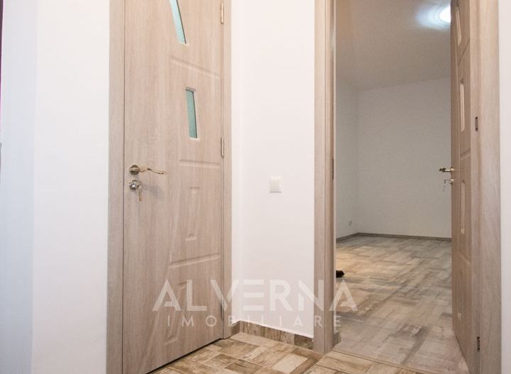 Apartament 2 camere cu 2 bai, pe 2 niveluri in vila renovata - Central - Poză 6