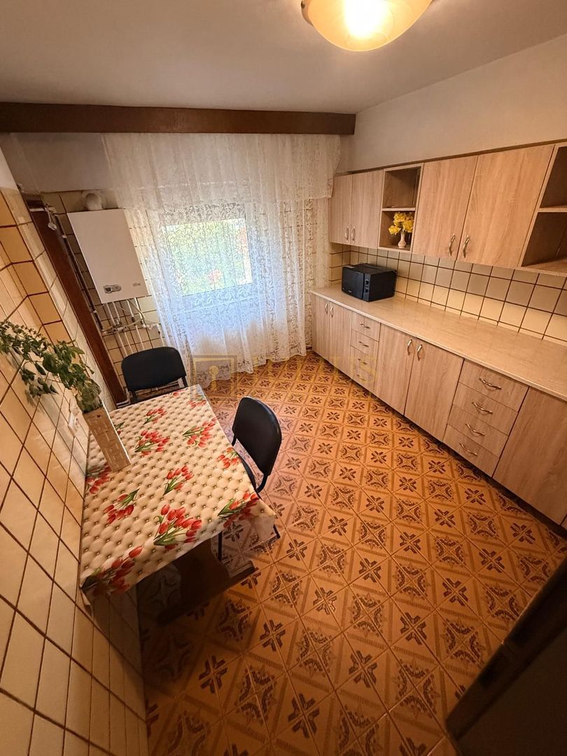 3 camere| complex studentesc |centrala termica| garaj sub bloc| pet friendly - Poză 18