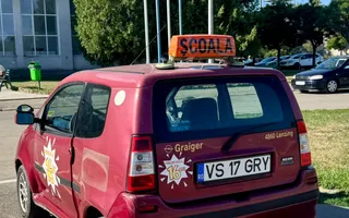 Afacere la cheie - scoala de soferi - 17 vehicule - Poză 12
