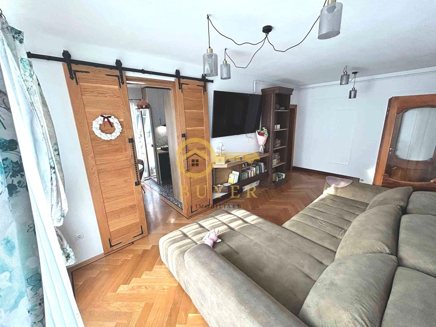 Apartament 3 camere Arhitectilor - Poză 3
