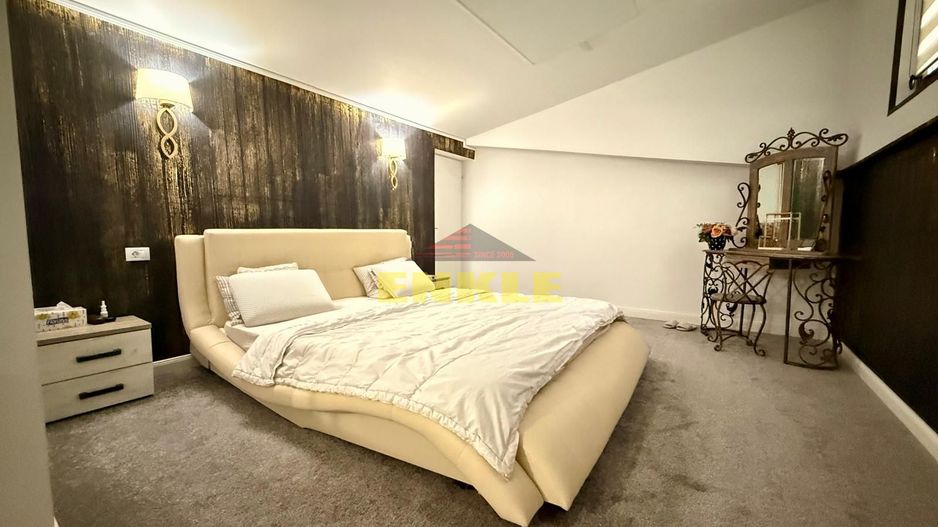 Casă de vânzare  P+M– 163 mp utili, teren 544 mp. - Poză 2