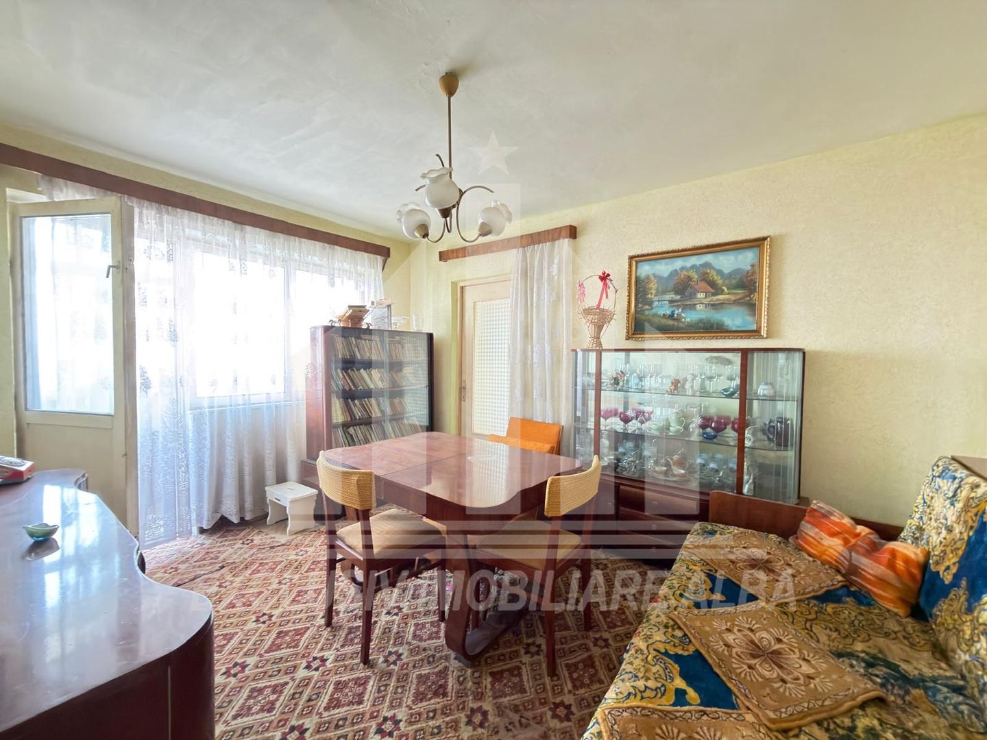 Apartament cu 4 camere | Cetate | 57 mp | Etaj intermediar | Lift - Poză 1