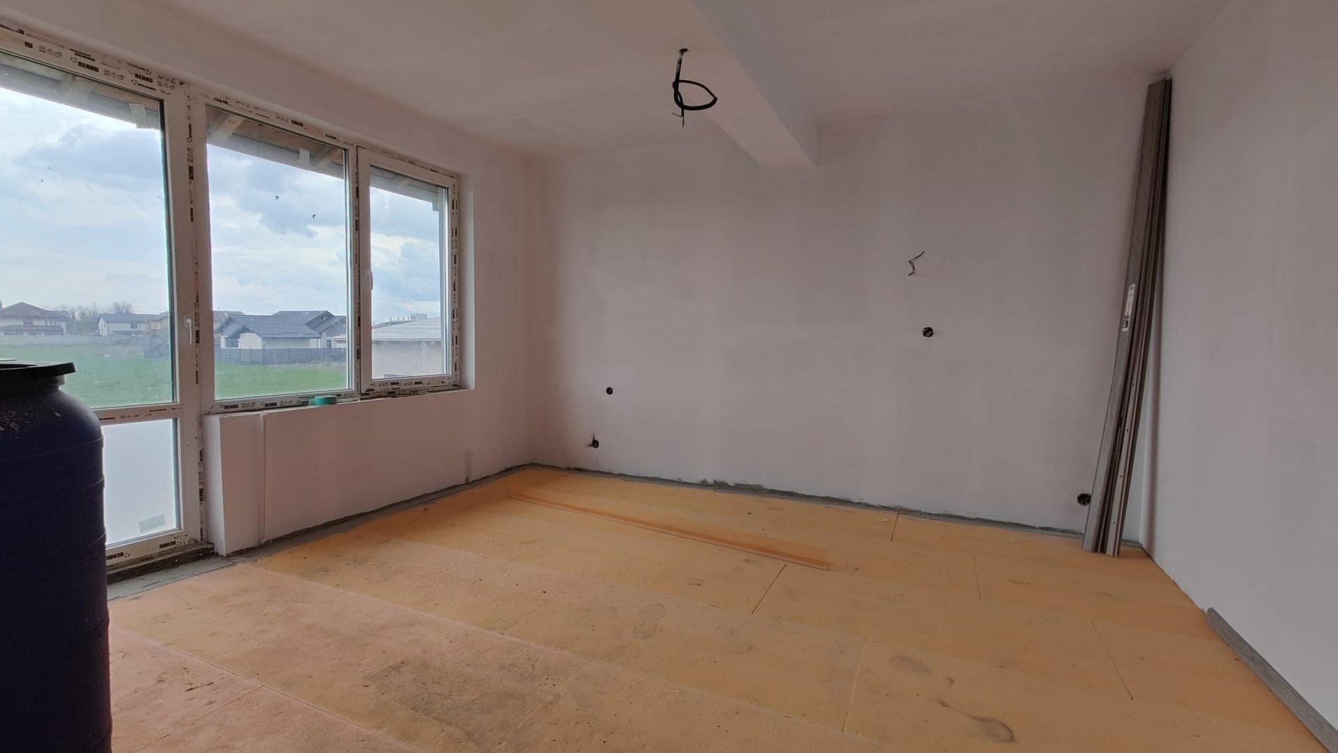 Duplex P+1+M, 251 mp utili, teren 340 mp – Domnești - Poză 9