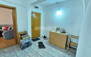 Apartament 3 camere, parțial mobilat, zona CENTRU; - Poză 6