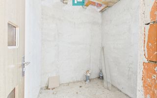 Casa la gri in Frumuseni - Poză 17