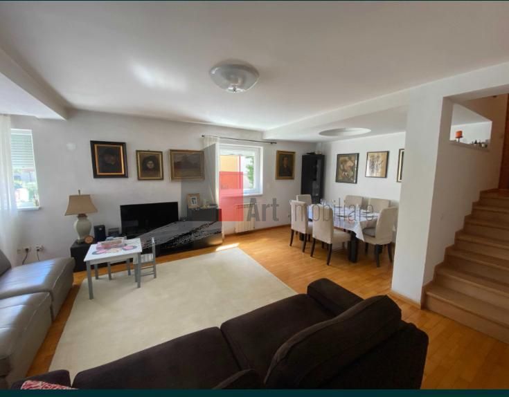 VILA IN ZONA FLOREASCA- DOROBANTI - Poză 1