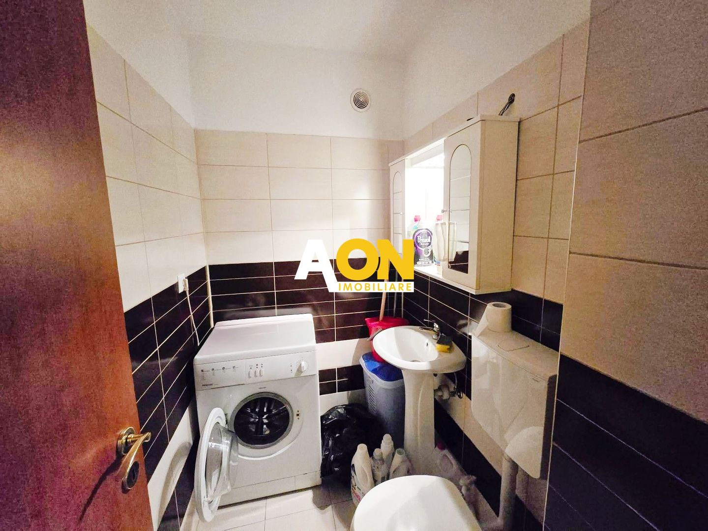 Apartament 3 camere, 2 bai, 81 mp utili, ultracentral - Poză 9