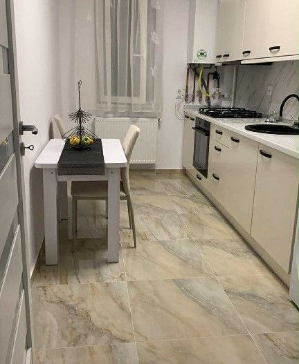 Giroc-Neptun | 2 Camere | Decomandat | Bucatarie inchisa | Loc de parcare - Poză 3