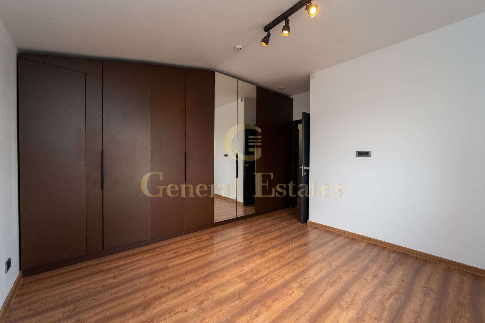 Casa tip Duplex in Critian, Brasov - Poză 16