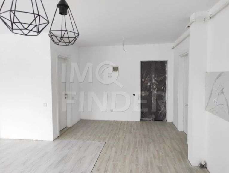 Vanzare apartament FINISAT 2 camere zona centrala Floresti - Poză 2