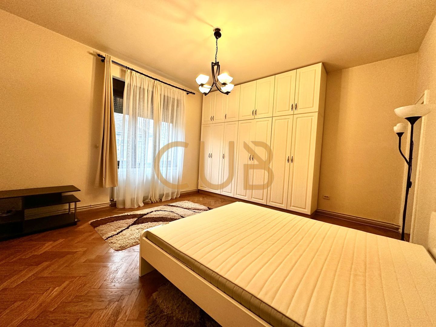 MEDICINA - 2cam mobilat+utilat | renovat complet, centrala, clima | - Poză 11