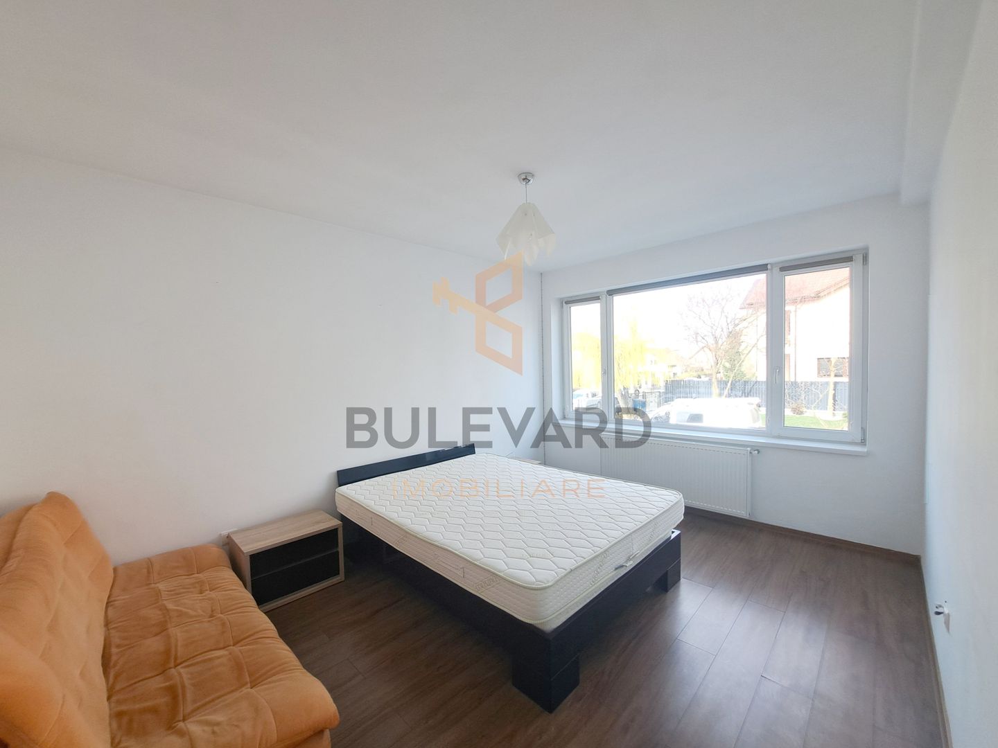 Casa tip dulplex 120 mp + 80 mp terase + garaj, zona Liceu Waldorf - Poză 15