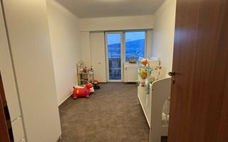 Apartament 3 camere, zona Calea Moldovei - Poză 3