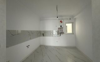 Decomandat. Etaj intermediar. Balcon mare. Loc de parcare. - Poză 3