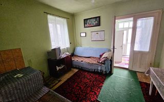 Casă traditională, 3 camere, 1766 mp teren, la asfalt, Vintu de Jos - Poză 15