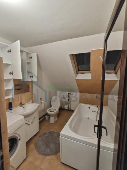 Apartament 2 camere mansarda zona Copou - Poză 4