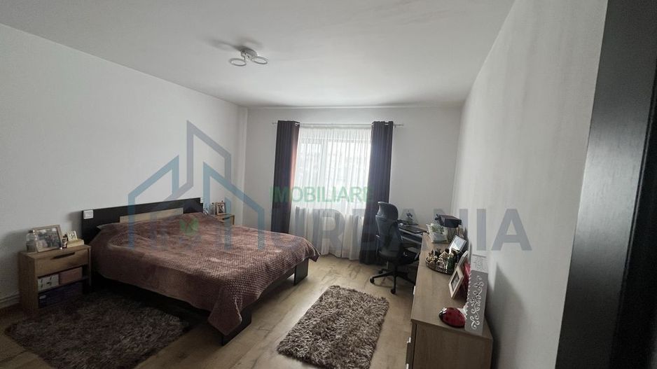Apartament 2 camere, decomandat, Lunca Cetatuii - Poză 3