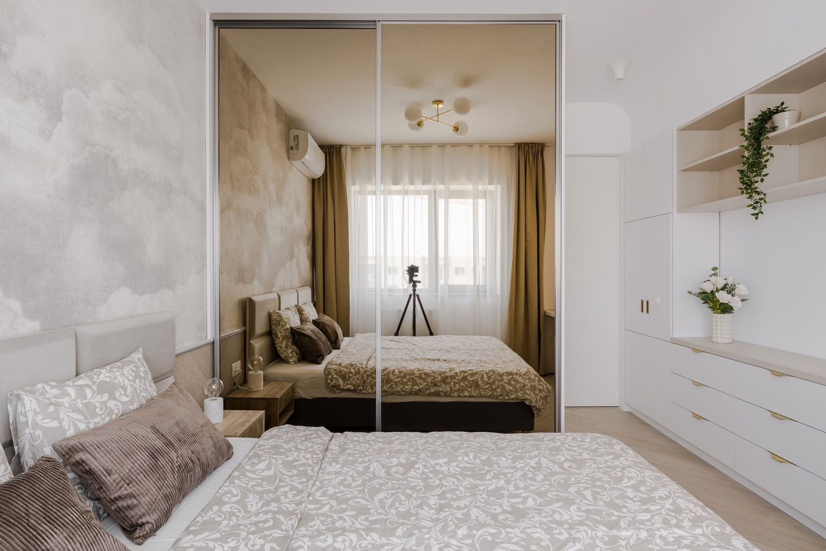 AP. 2 CAMERE- CORTINA NORTH, PARCARE INCLUSA, BOXA, CENTRALA PROPRIE - Poză 10