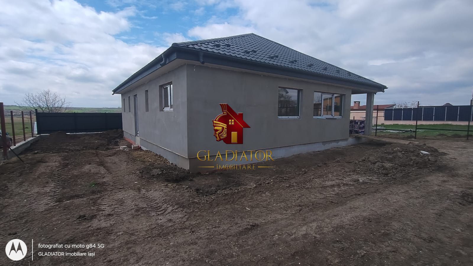 Casa independenta energetic Barnova Cercu, 4 camere, 475 mp teren - Poză 4