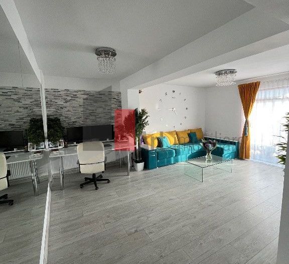 Apartament 3 camere cu terasa si curte +spatiu  comercial+loc parcare in Chiajna - Poză 5