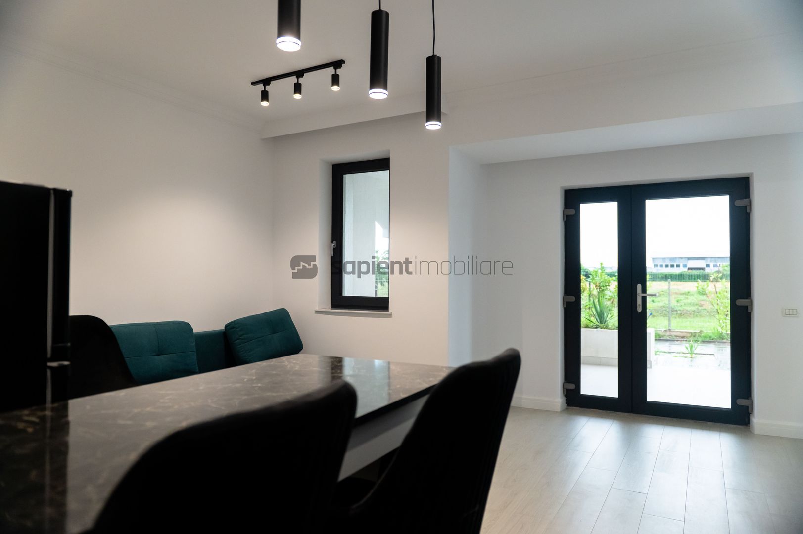 Sapient | Casă ultrafinisată în zona Ciheiului, Oradea - Poză 8