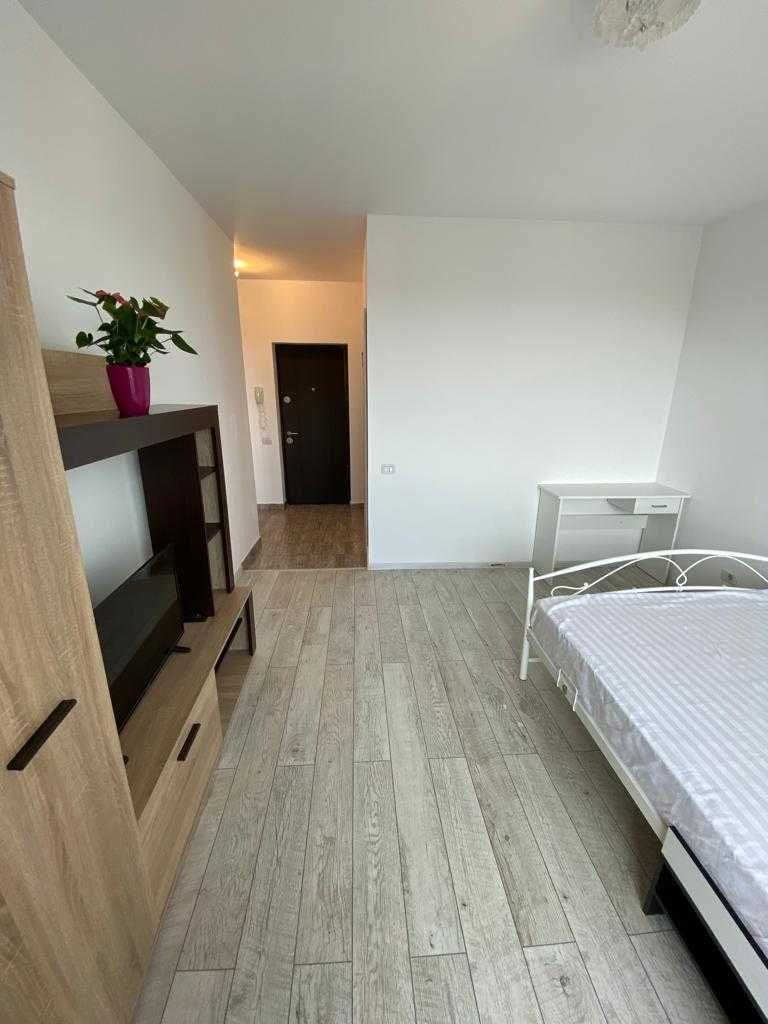 Garsoniera spatioasa, complet mobilata de vanzare - Poză 6