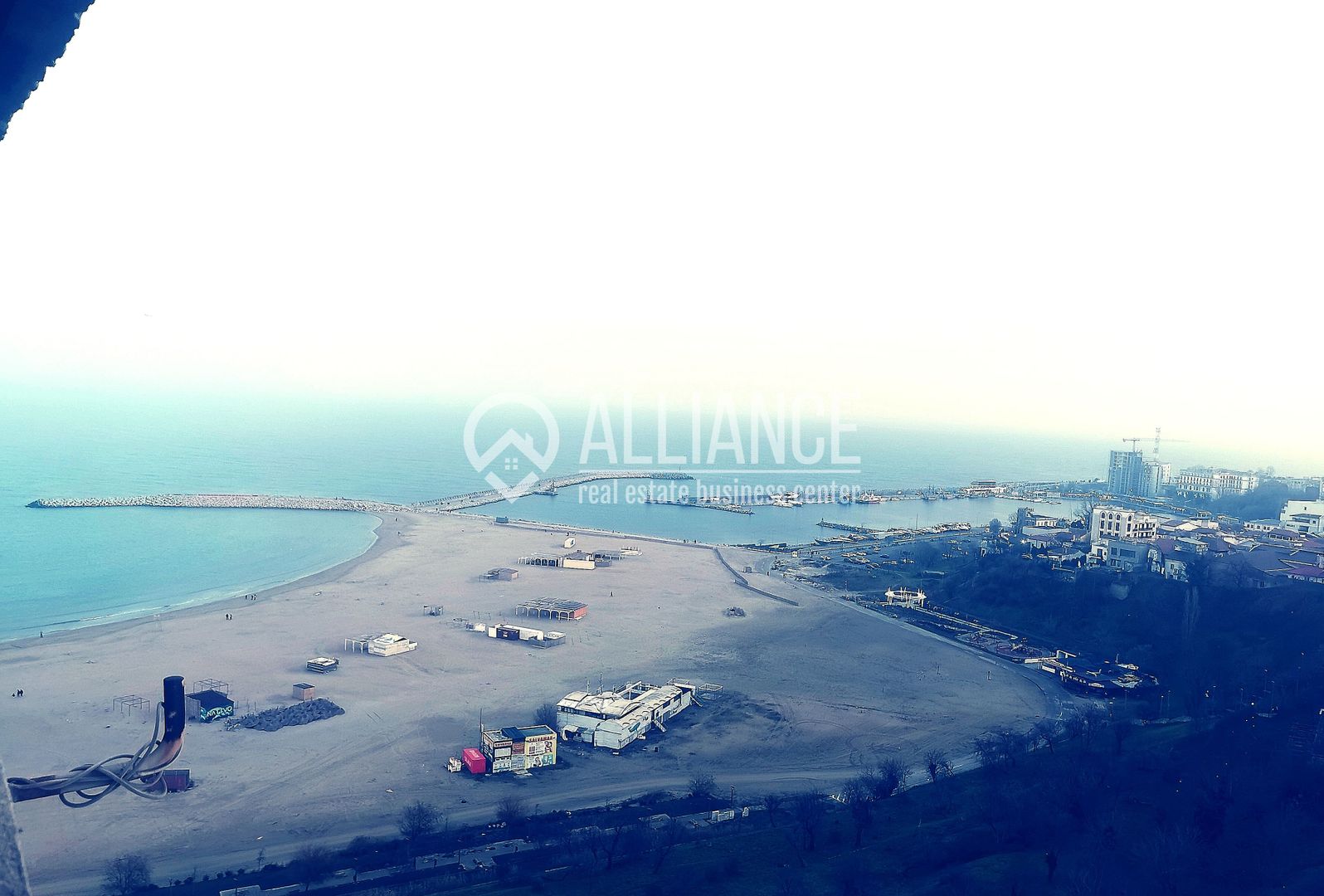 Unicat! Plaja Modern apartament într-un bloc exclusivist - Poză 3