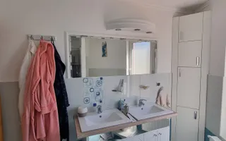 CASA INDIVIDUALA , MODERNA LA POALELE MUNTILOR!! - Poză 11