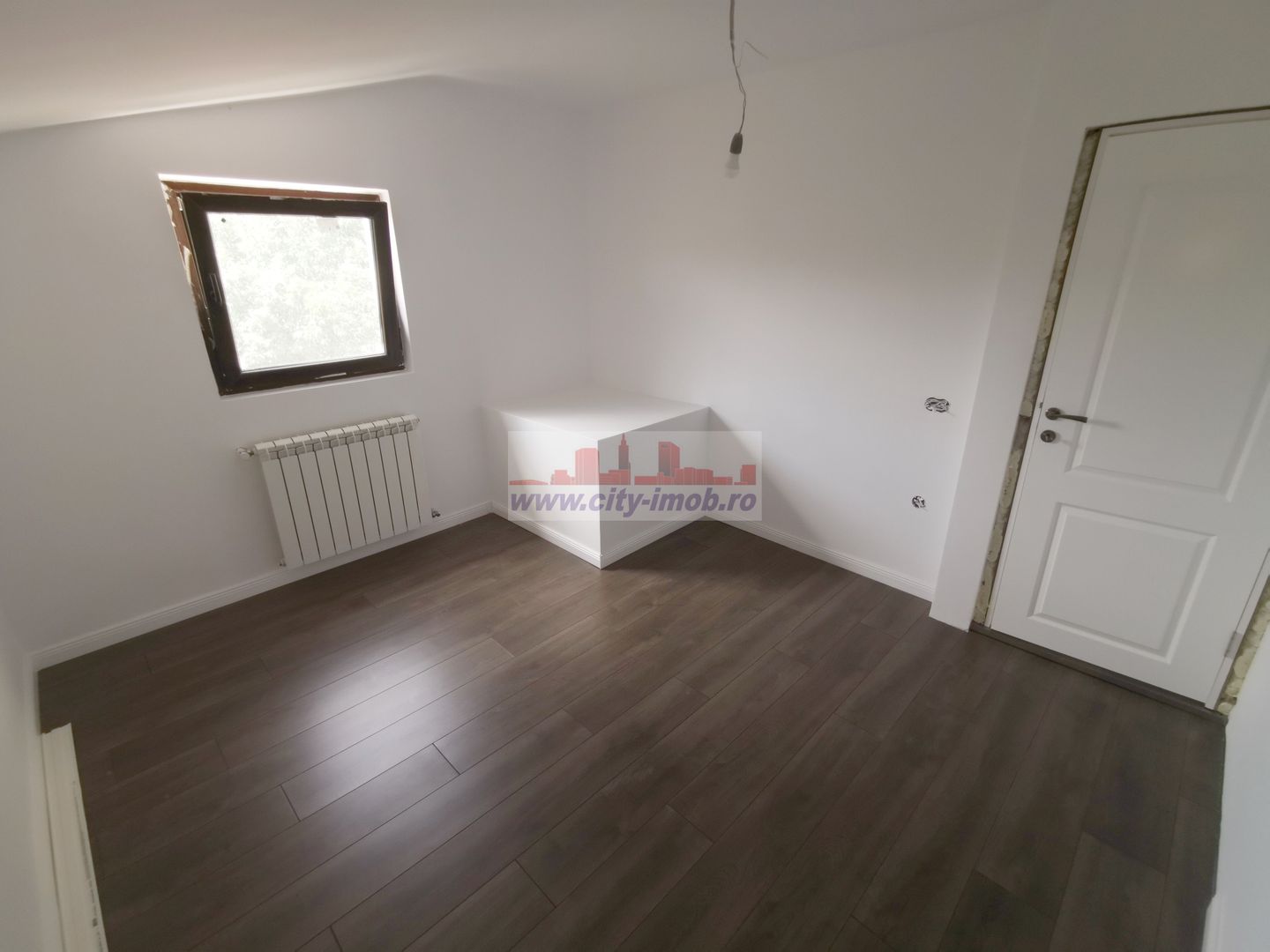 Vanzare Casa Otopeni   D + P + M - Poză 38