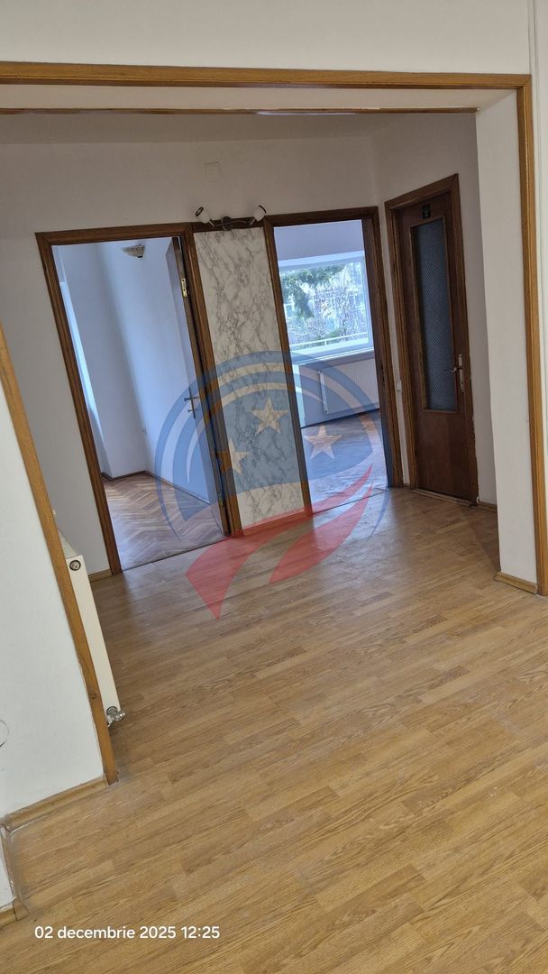 Apartament 3 camere, Ultracentral- A. I. Cuza - Poză 2