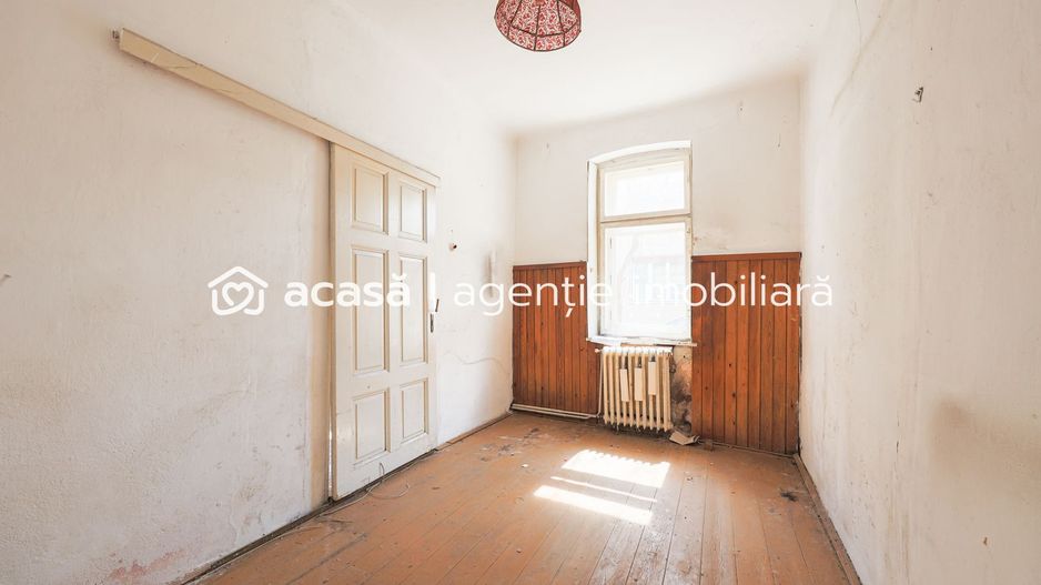 Apartament cu 3 camere,  zonă centrală - 0% comision - Poză 4