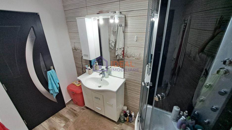 Casa cu 4 camere Mobilata-Utilata, in Cartierul Arhitectilor - Poză 10