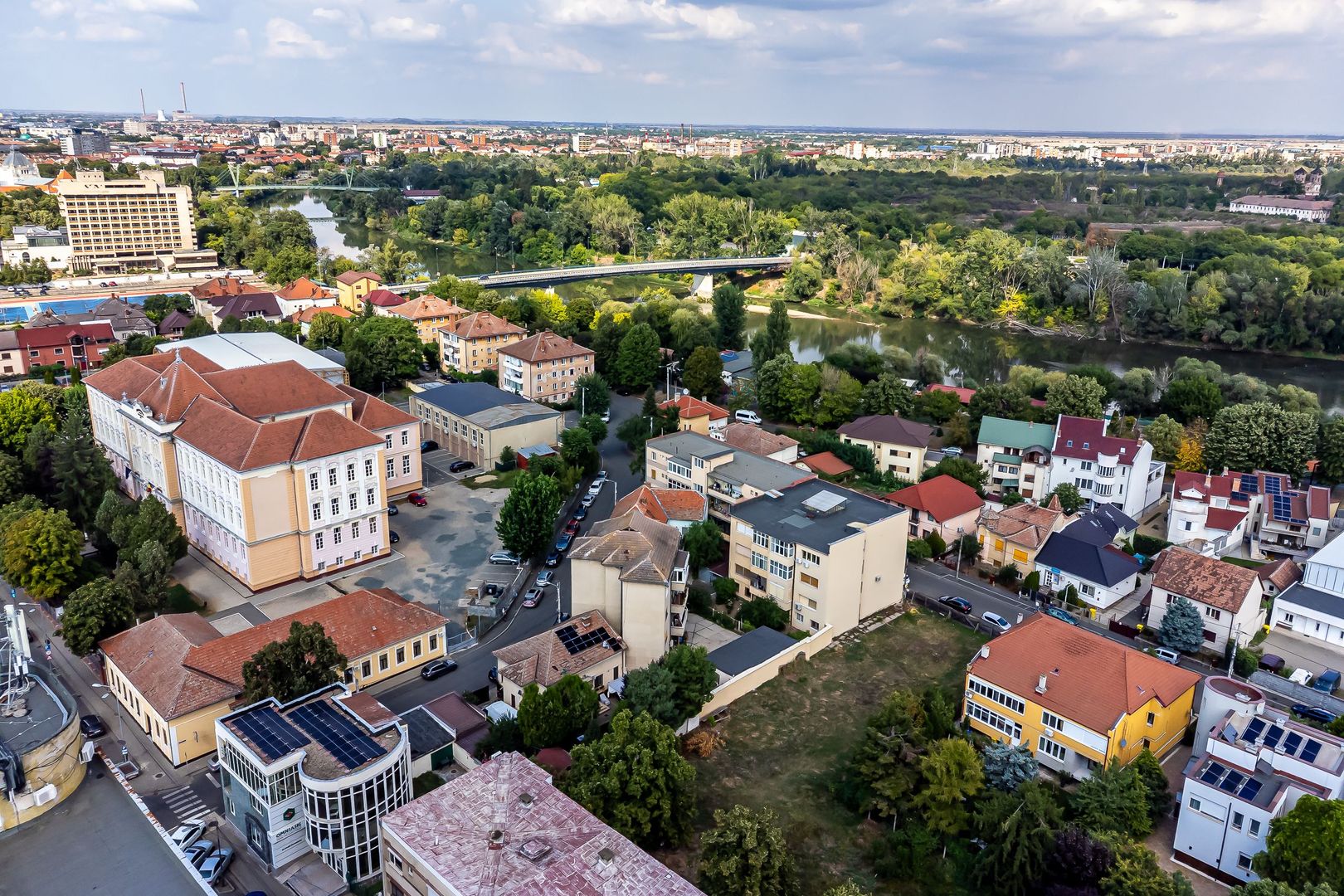 Apartament cu 4 camere LUX, zona Gloria – Pedagogic – Malul Mureșului - Poză 7