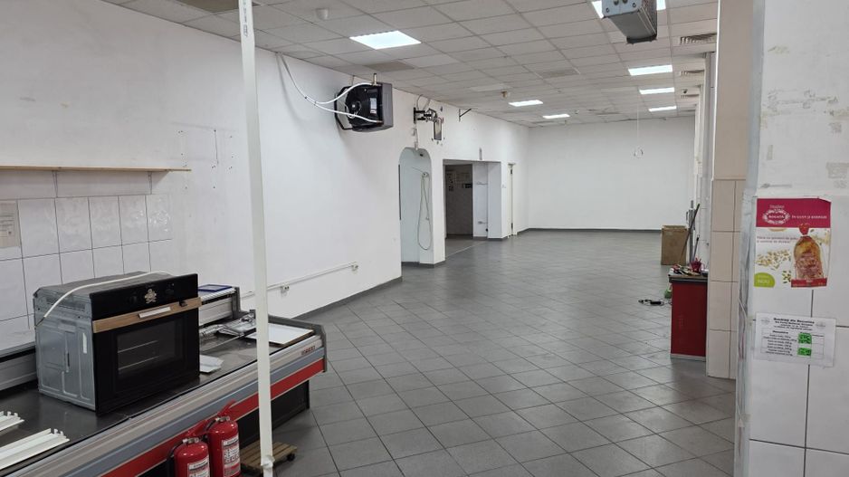 Spatiu comercial in inima cartierului Cornisa - Poză 5