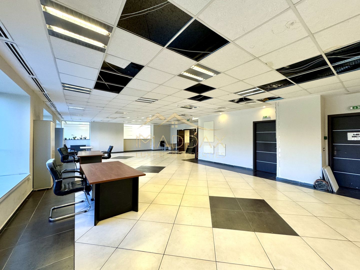 Spatiu comercial stradal *184mp* + curte *260mp* // Grozavesti - Poză 10