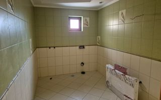 Vand casa 11 camere, P+2, zona OM, pretabil gradinita privata, etc! - Poză 11