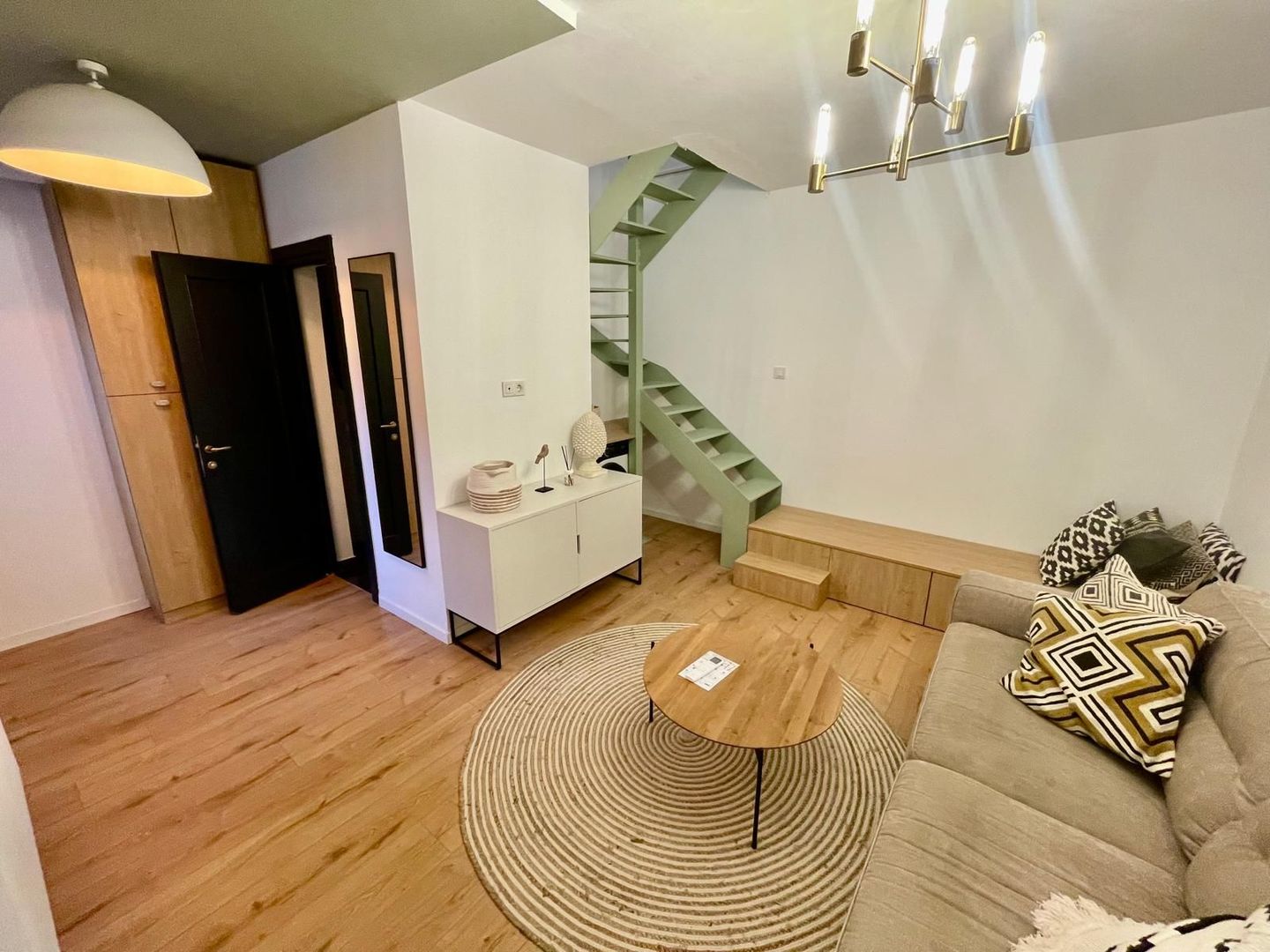 Apartament 3 camere,1 parcare privată,aproape de UMF - Poză 12
