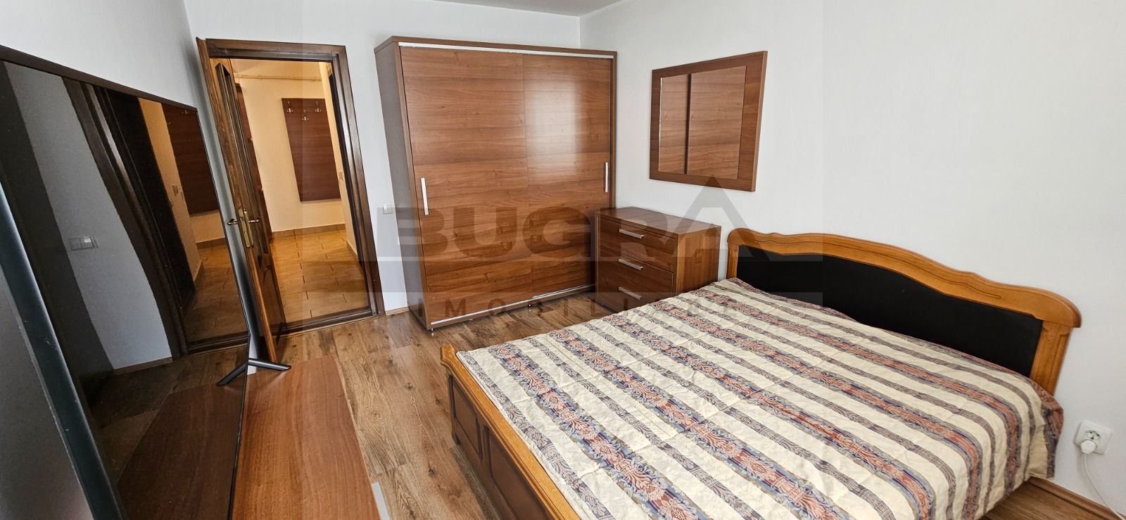 Apartament de 2 camere, decomandat, 73mp, parcare, zona Trifoiului - Poză 8