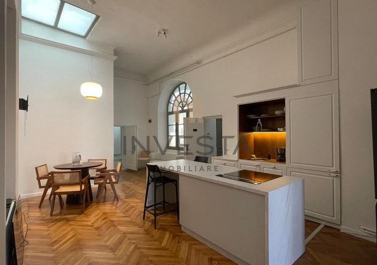 Apartament de vânzare în Casa mică Banffy! - Poză 1