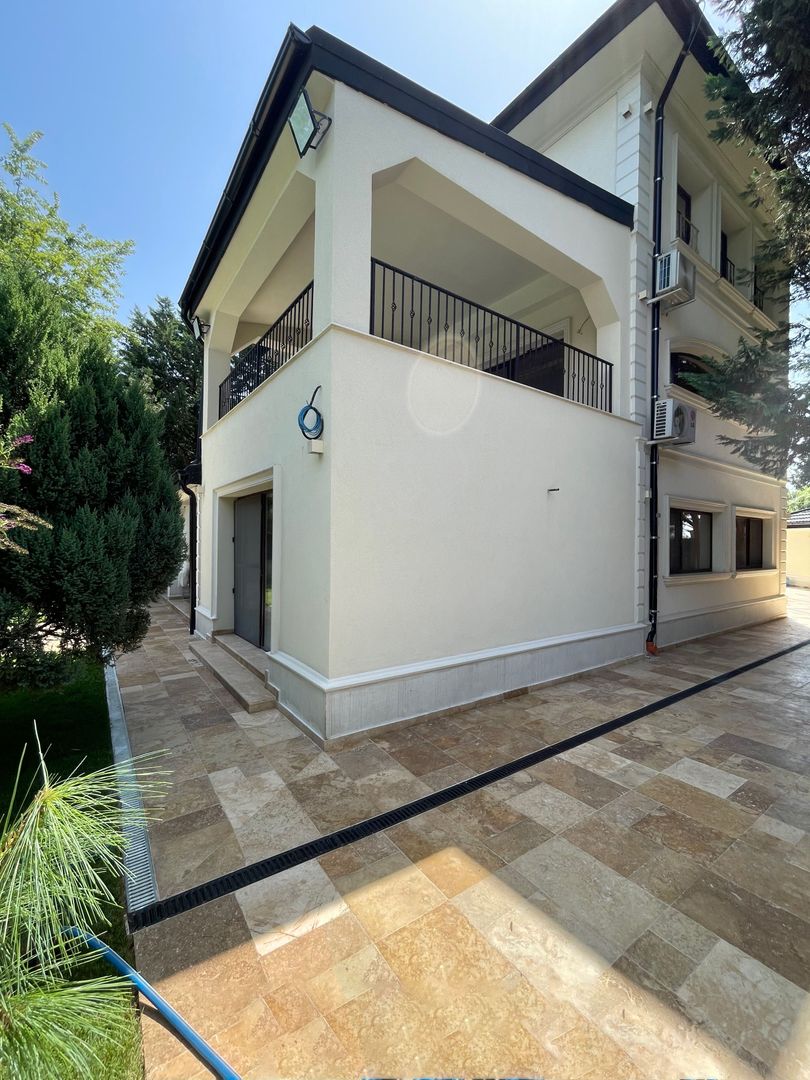 Vila Individuala cu arhitectura superba | 1128mp Teren | Piscina - Poză 12