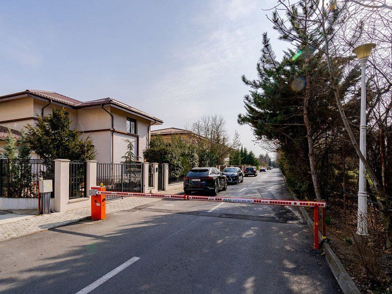 Apartament luxos,luminos,foarte spatios in Erou Iancu Nicolae-Oferta atractiva - Poză 33