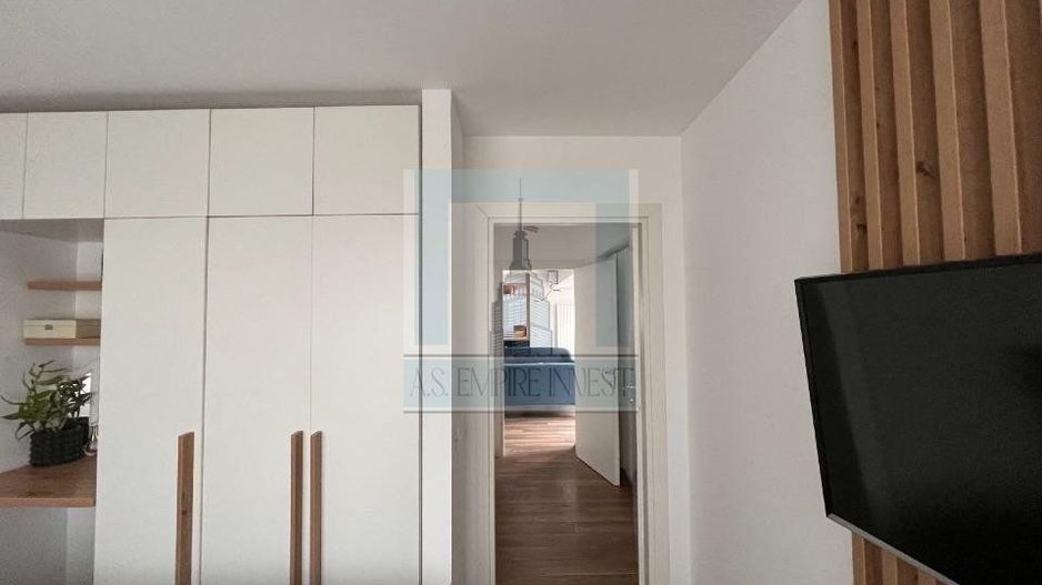 Penthouse 3 camere mobilat-utilat - zona Tractorul (Top City) - Poză 7