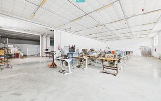 Teren 9.419 mp + hale 7.000 mp – Huși, Vaslui - Poză 9