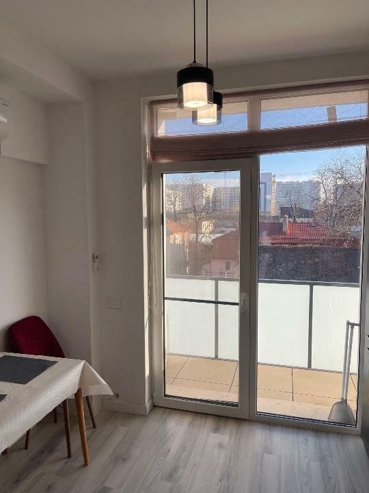 Apartament 13 septembrie - Poză 4