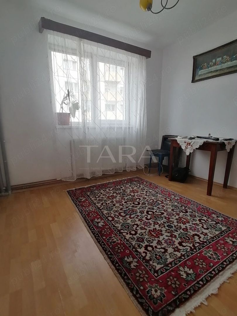 Apartament 2 camere, decomandat, zona Minerva, centrală proprie. - Poză 1